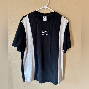 Nike Air Men's Black and White Tee Size XL